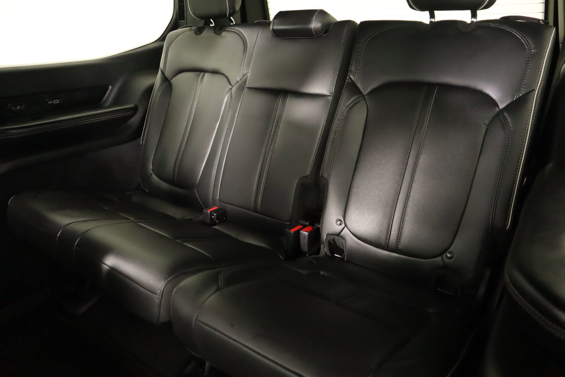 Used 2024 Jeep Grand Wagoneer Series II w/ Quick Order Packagew 28T image 14