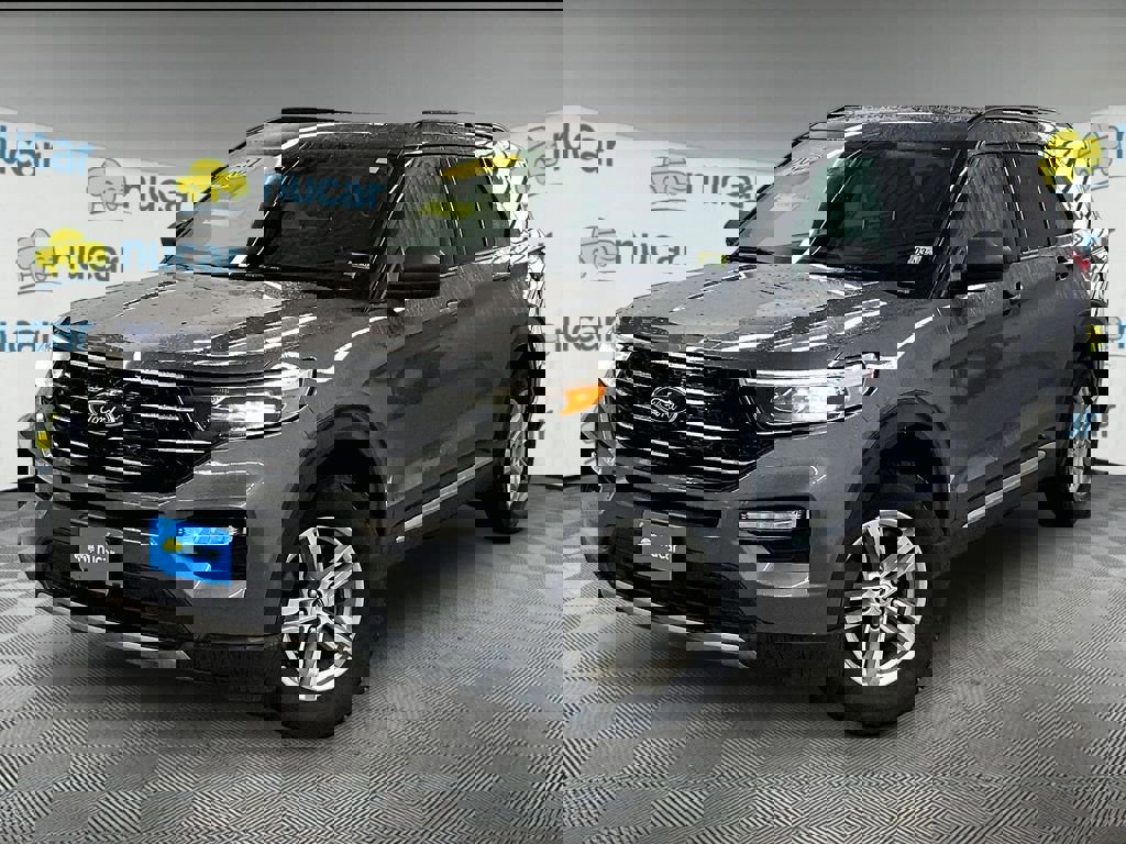 Used 2021 Ford Explorer XLT w/ Equipment Group 202A image 3