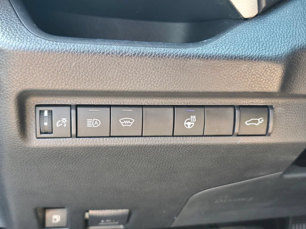 Certified 2023 Toyota RAV4 XLE Premium AWD/4WD image 22