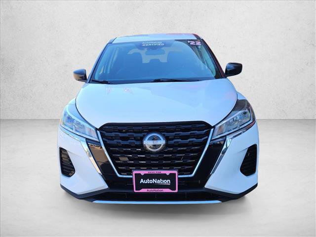 Used 2022 Nissan Kicks S image 2