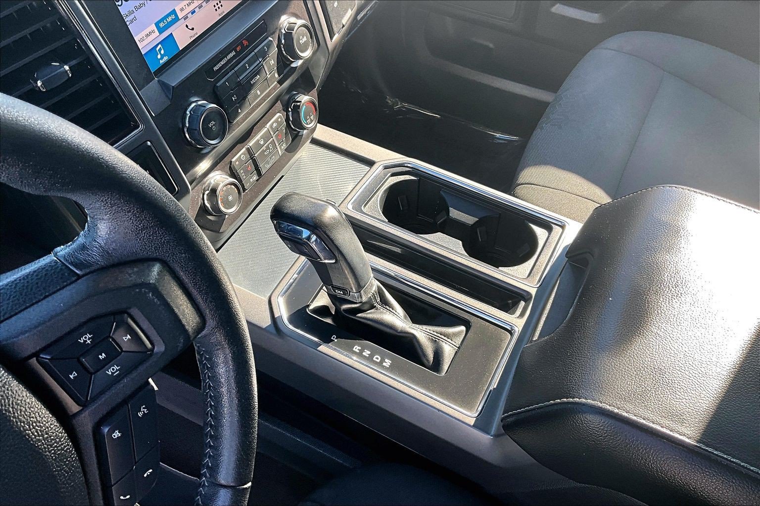 Used 2019 Ford F150 XLT w/ Equipment Group 302A Luxury AWD/4WD image 13