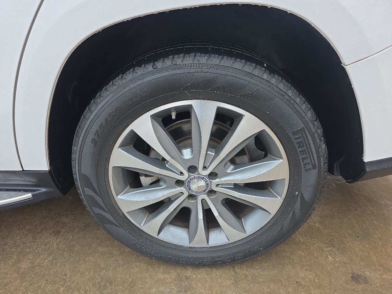 Used 2014 Mercedes-Benz GL 450 4MATIC 4dr GL 450 image 32