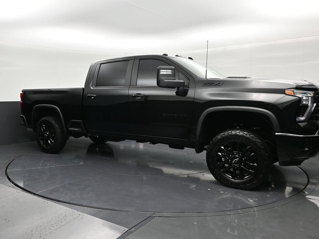 Used 2026 Chevrolet Silverado 2500 LT w/ Trail Boss Package AWD/4WD image 7