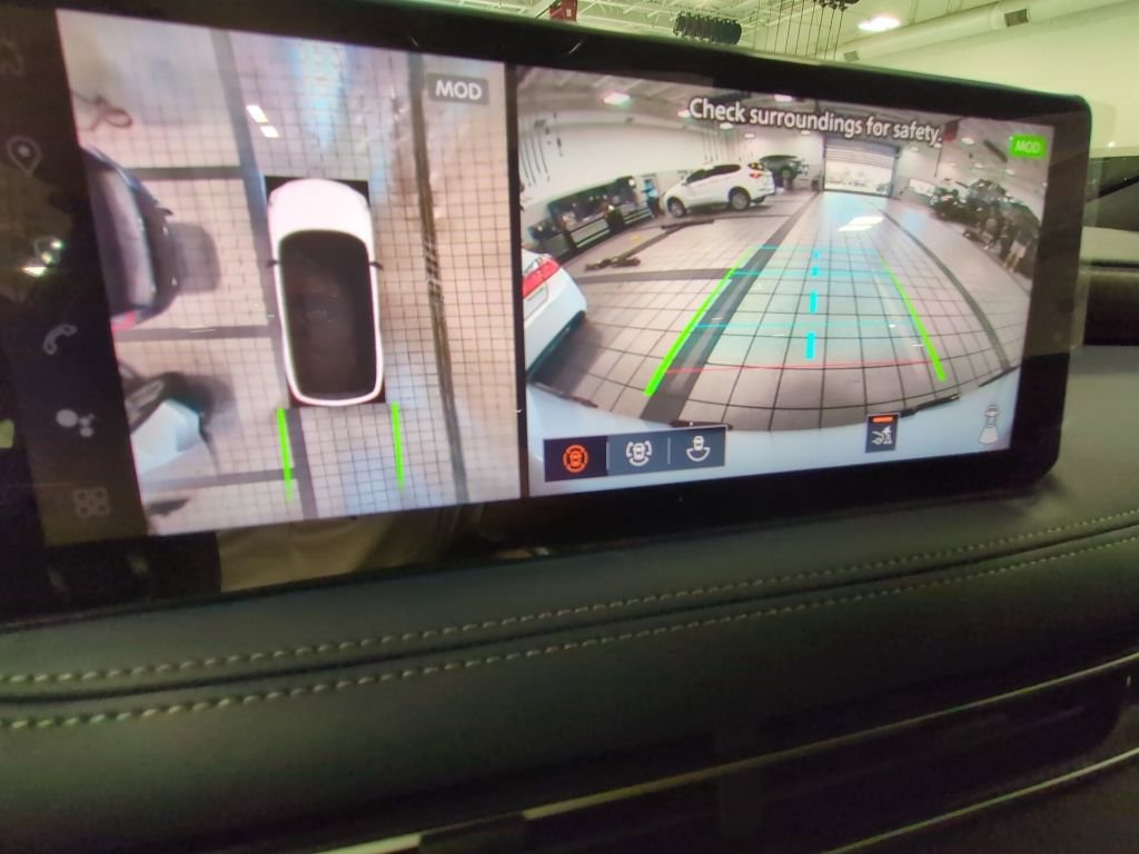 New 2026 INFINITI QX60 Sport w/ Dark Cargo Package image 6