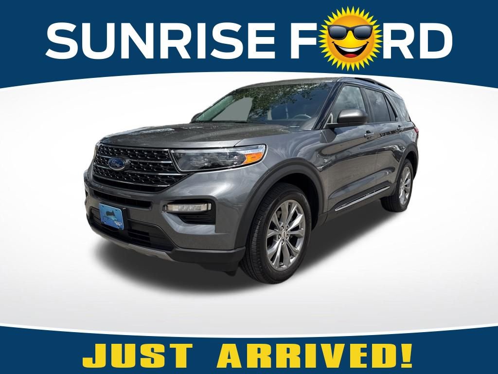 Used 2023 Ford Explorer XLT w/ Equipment Group 202A AWD/4WD image 1