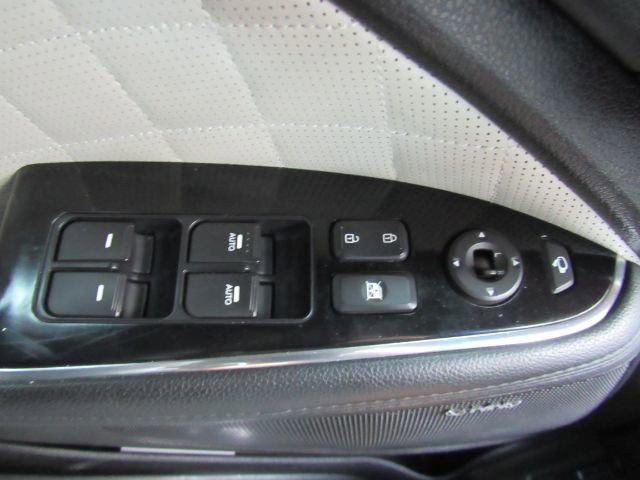 Used 2015 Kia Optima SX image 35