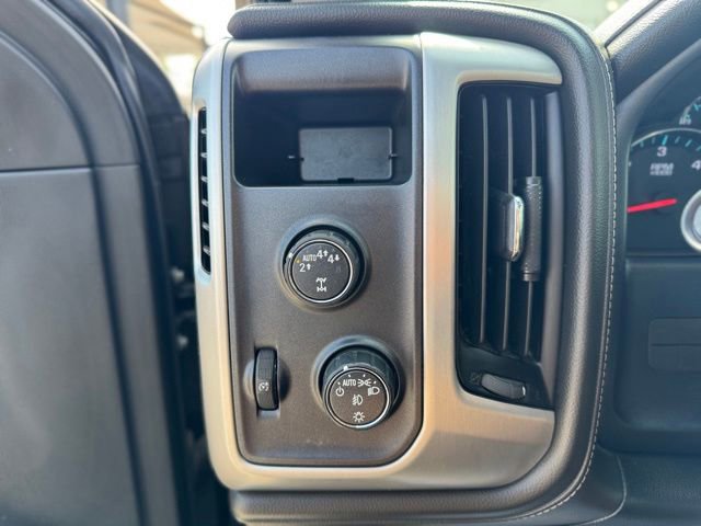 Used 2018 GMC Sierra 1500 SLT w/ SLT Premium Package AWD/4WD image 15