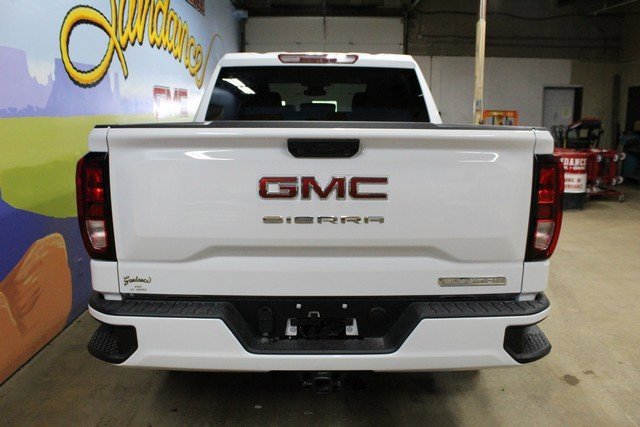 New 2026 GMC Sierra 1500 Elevation image 5