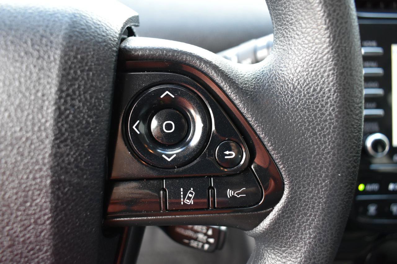 Used 2022 Toyota Prius LE FWD image 16