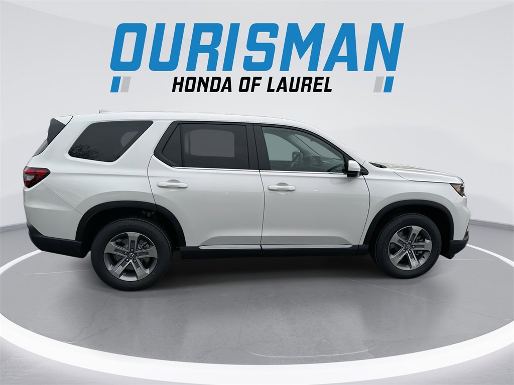 New 2025 Honda Pilot EX-L image 9