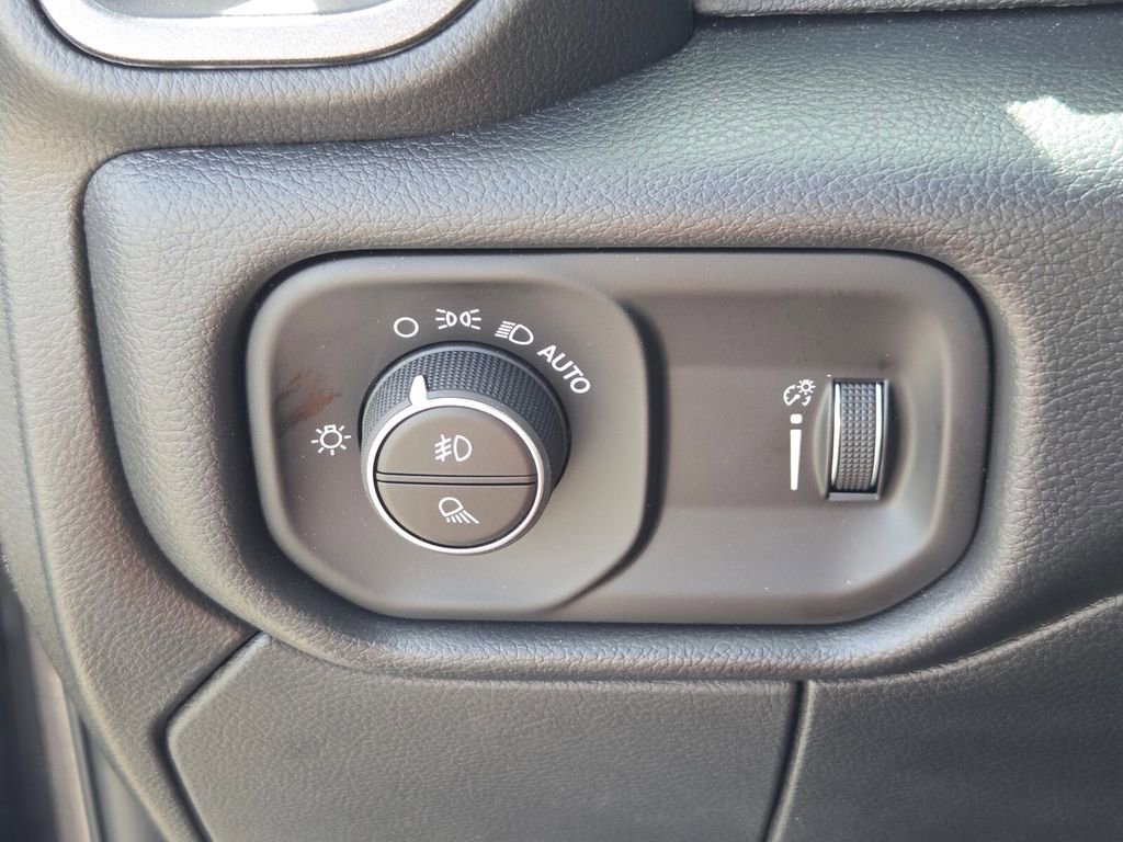 Used 2026 RAM 3500 Tradesman image 26