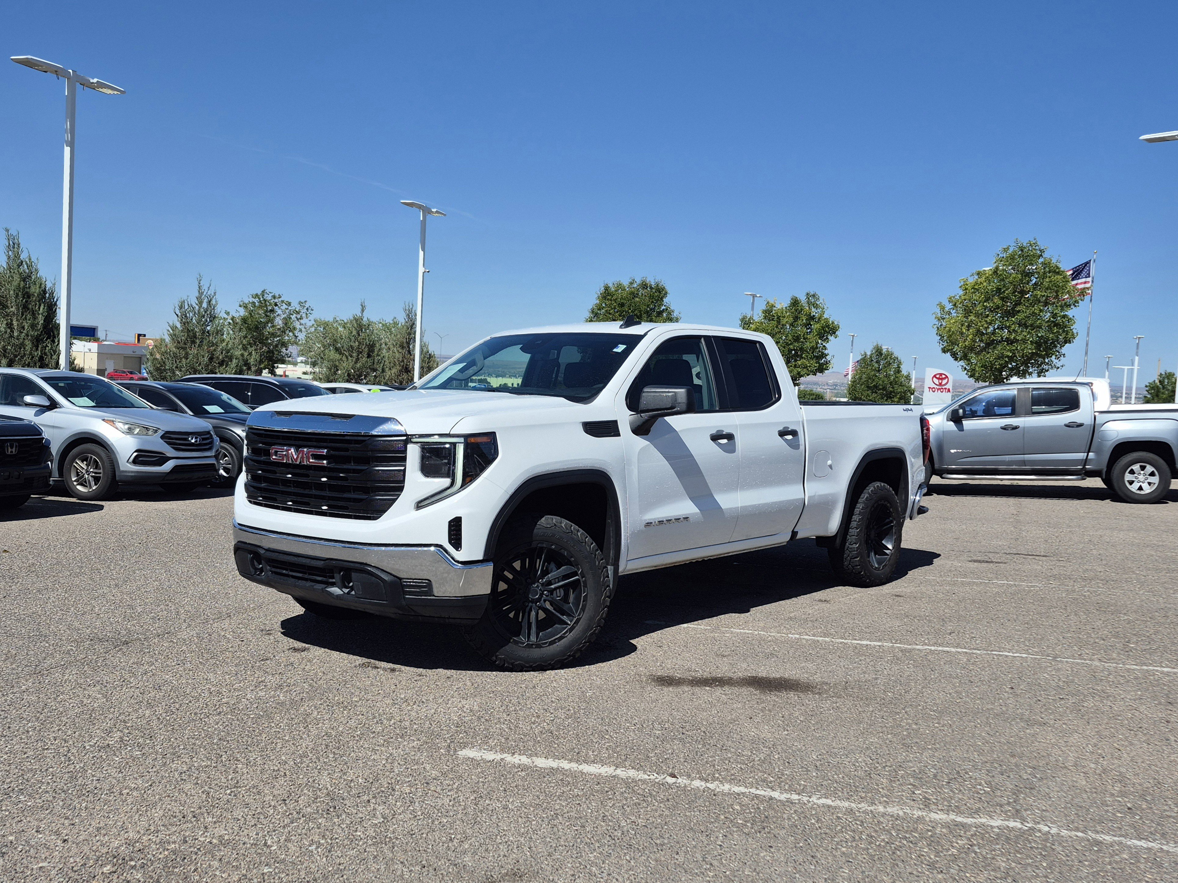 Used 2024 GMC Sierra 1500 Pro w/ Pro Value Package