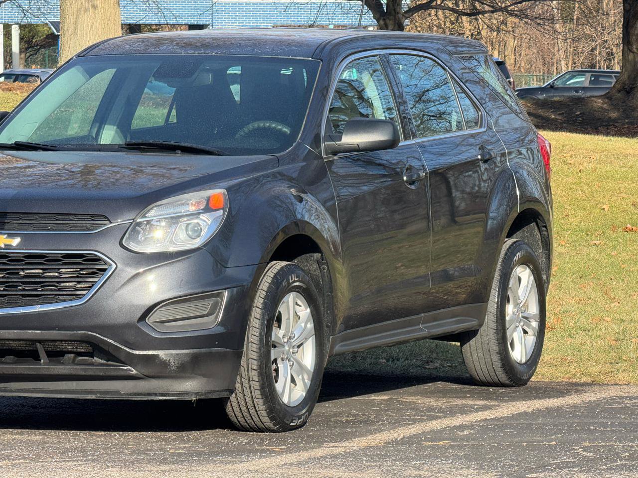 Used 2017 Chevrolet Equinox LS FWD image 19