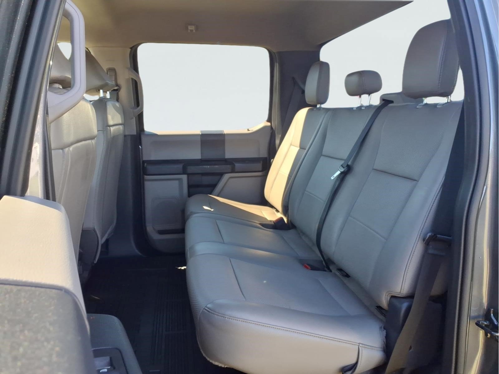Used 2022 Ford F350 XL w/ Power Equipment Group AWD/4WD image 17