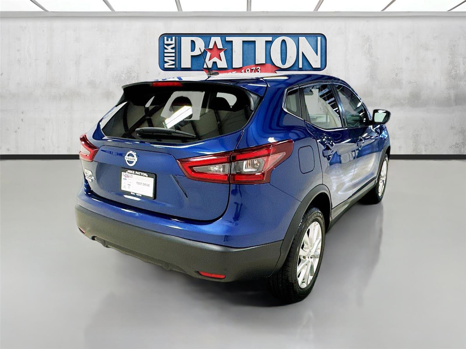 Used 2021 Nissan Rogue Sport S image 7