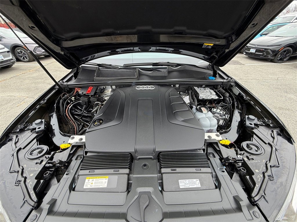 Used 2023 Audi Q7 2.0T Premium w/ Convenience Package image 27