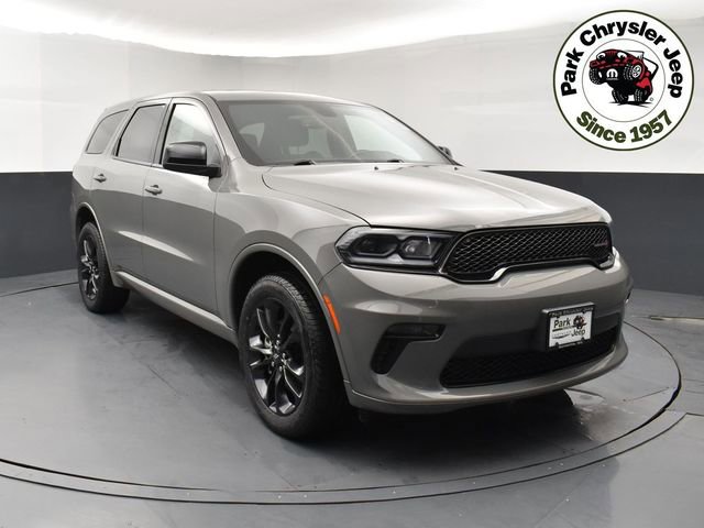 Used 2022 Dodge Durango SXT w/ Blacktop Package image 4