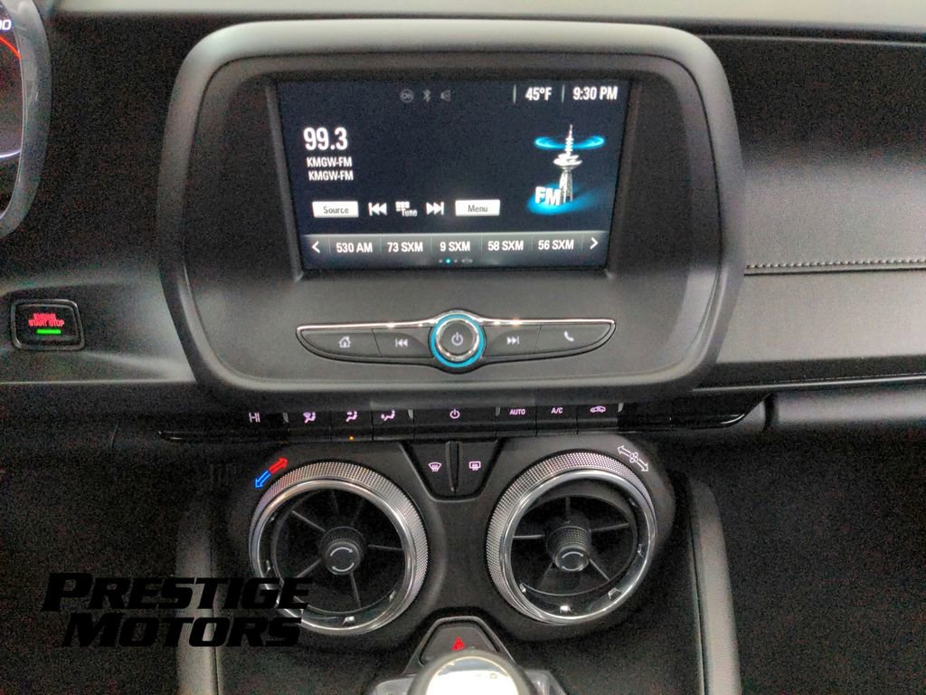 Used 2016 Chevrolet Camaro LT RWD image 31
