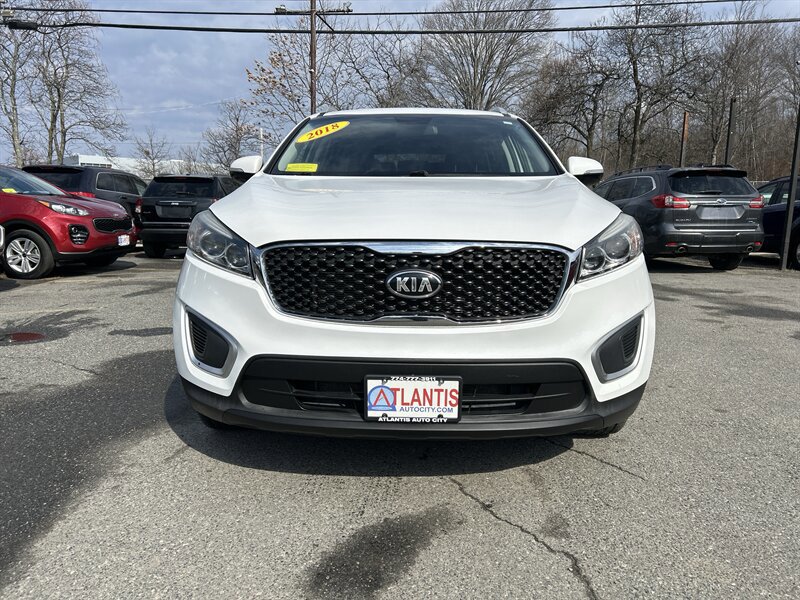 Used 2018 Kia Sorento AWD image 2