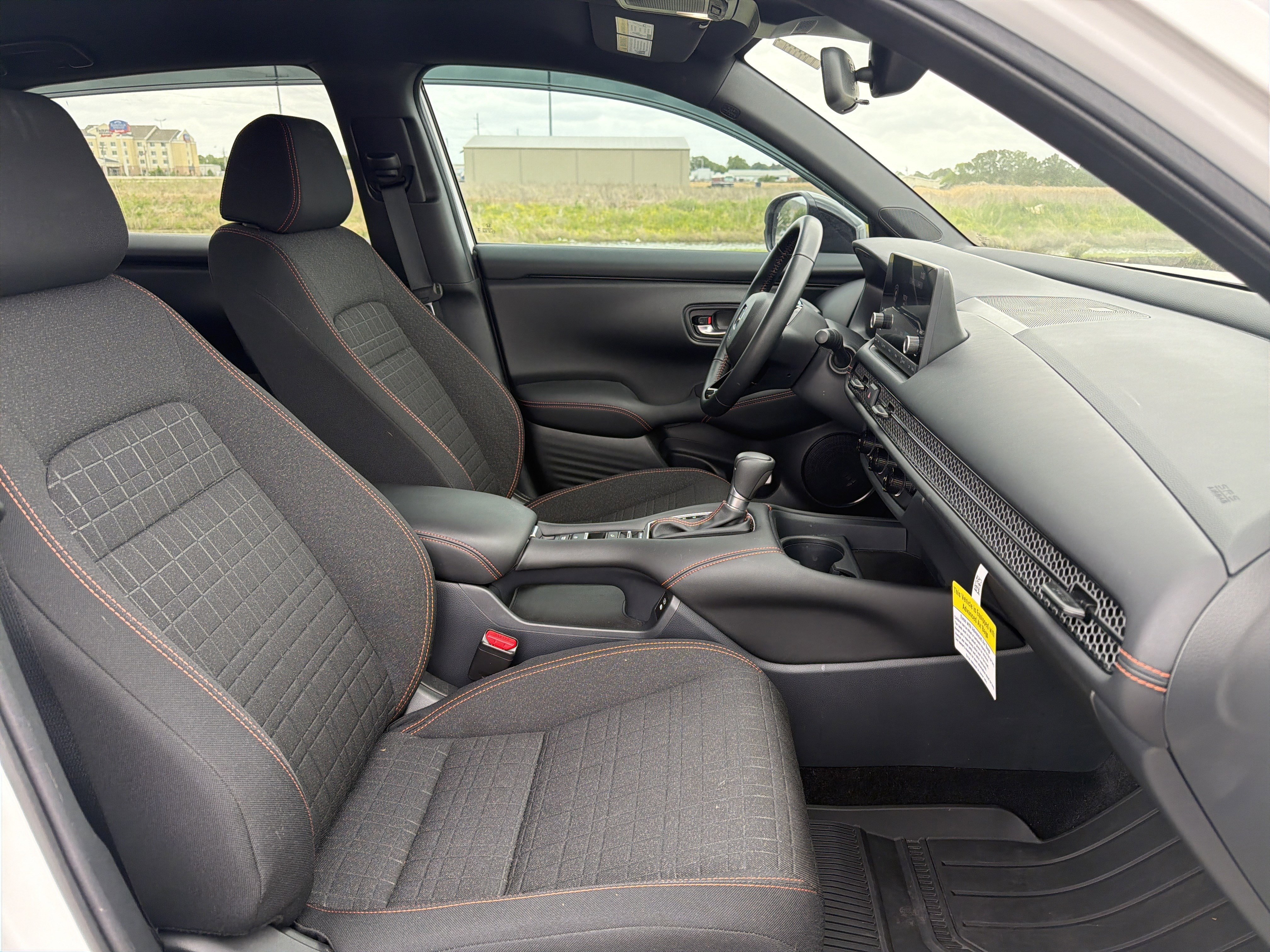 Certified 2025 Honda HR-V Sport image 13