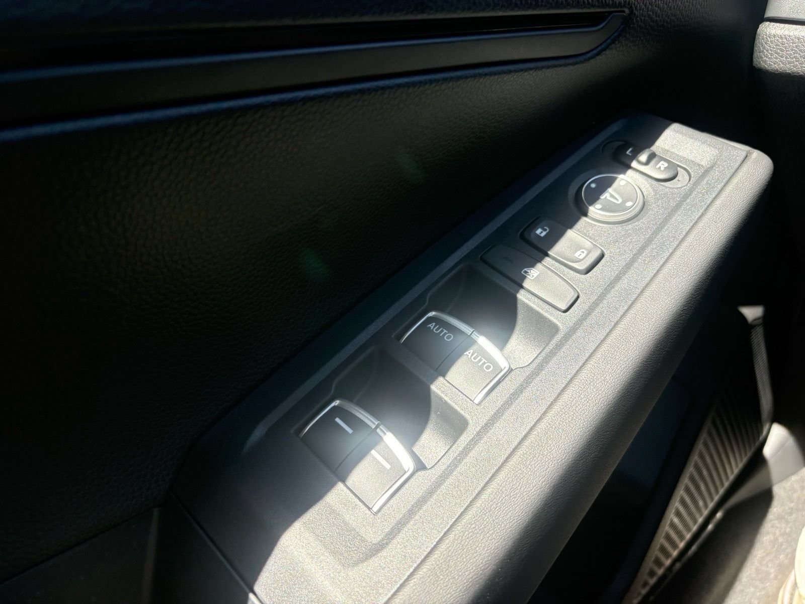 New 2026 Honda Accord LX image 18