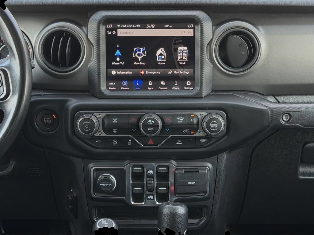 Used 2022 Jeep Gladiator Sport AWD/4WD image 16