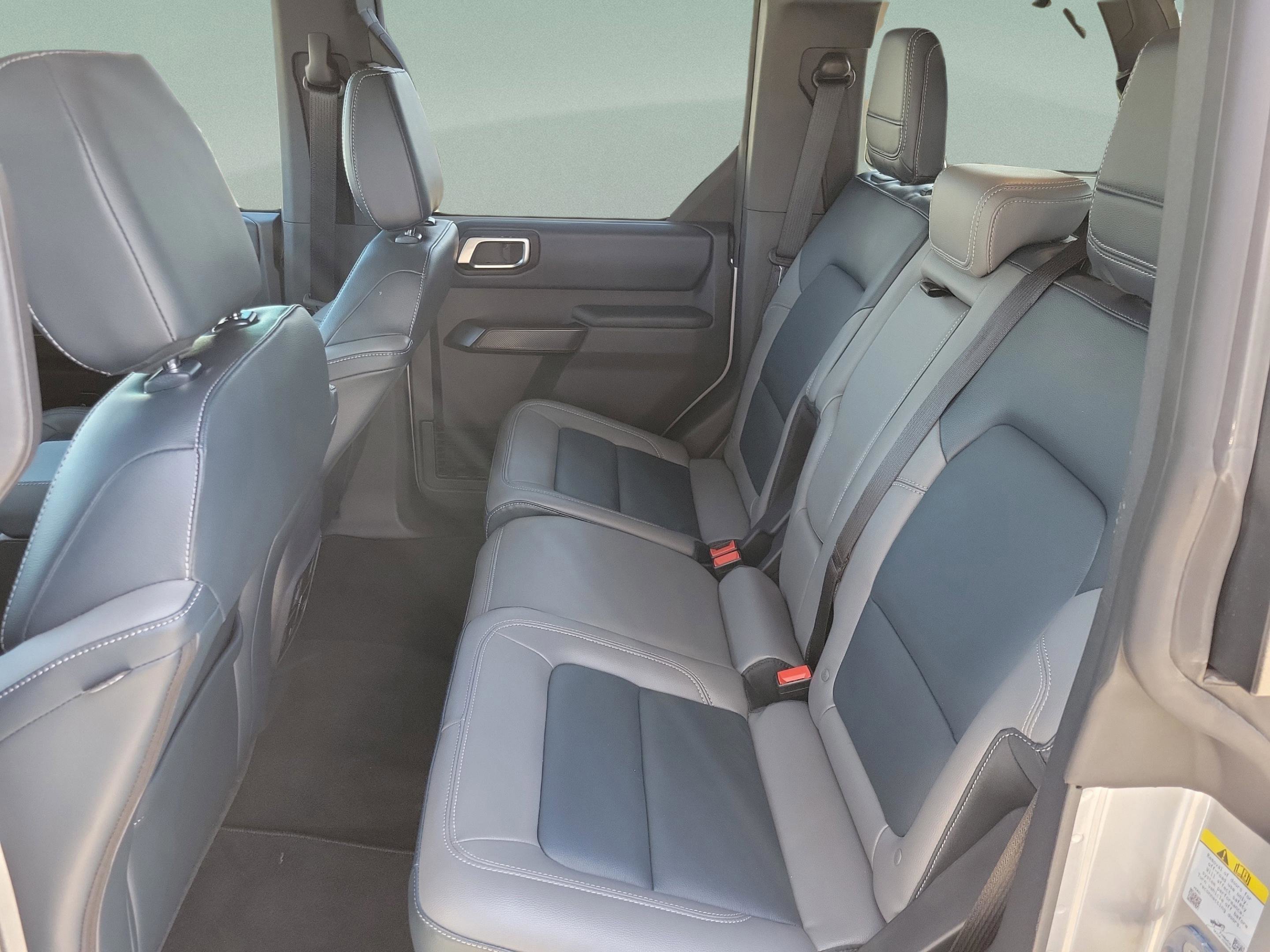 Certified 2024 Ford Bronco Outer Banks image 28