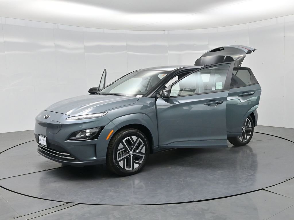 Used 2023 Hyundai Kona SE w/ Cargo Package FWD image 31
