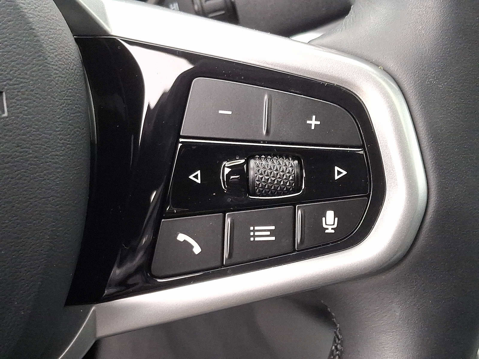 Used 2025 BMW i4 xDrive40i w/ M Sport Package AWD/4WD image 23