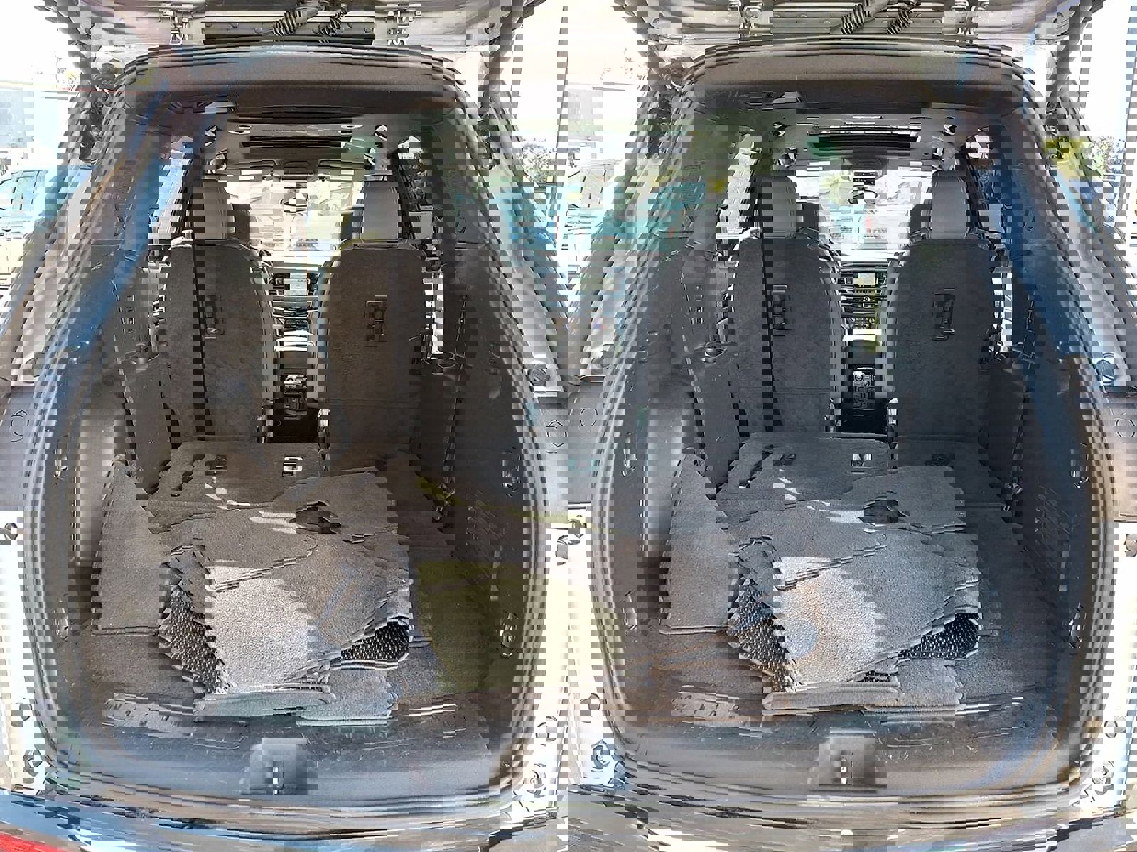 Certified 2023 Buick Enclave Essence w/ Experience Buick Package image 27