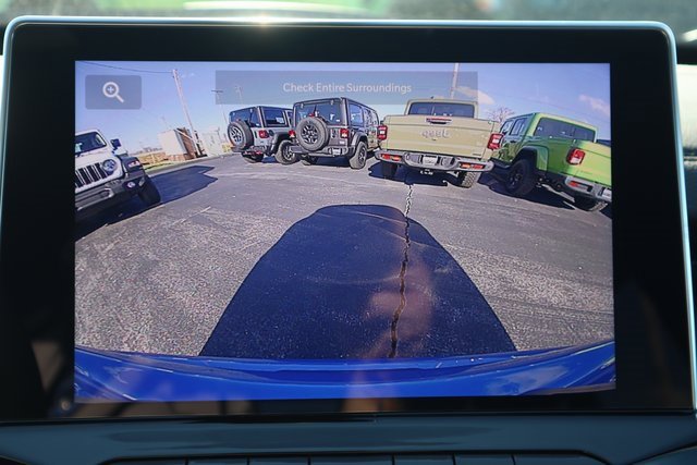 New 2026 Jeep Compass Latitude image 11