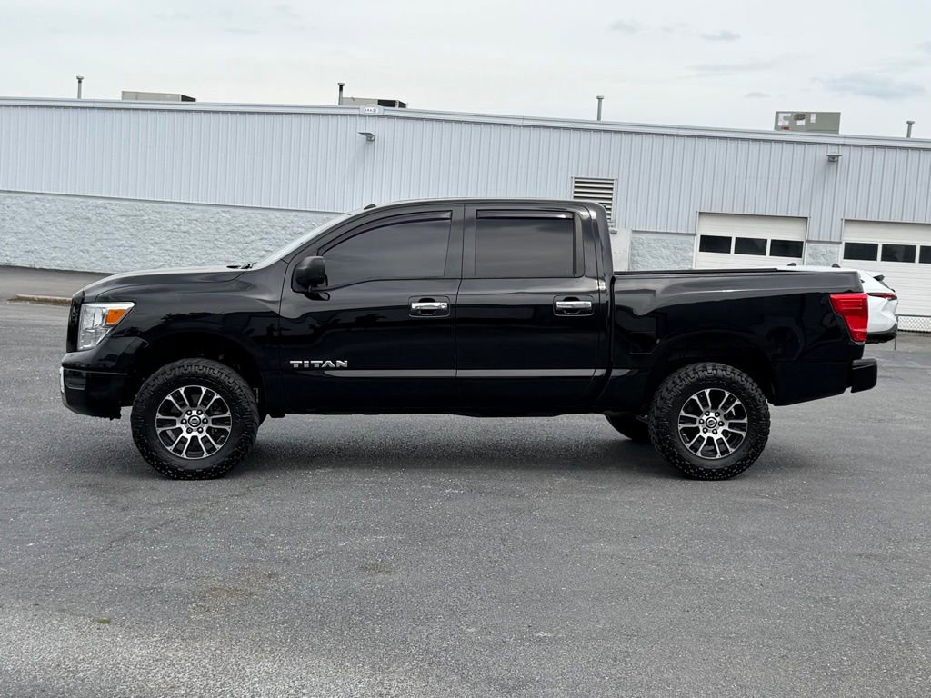 Used 2021 Nissan Titan SV AWD/4WD image 8