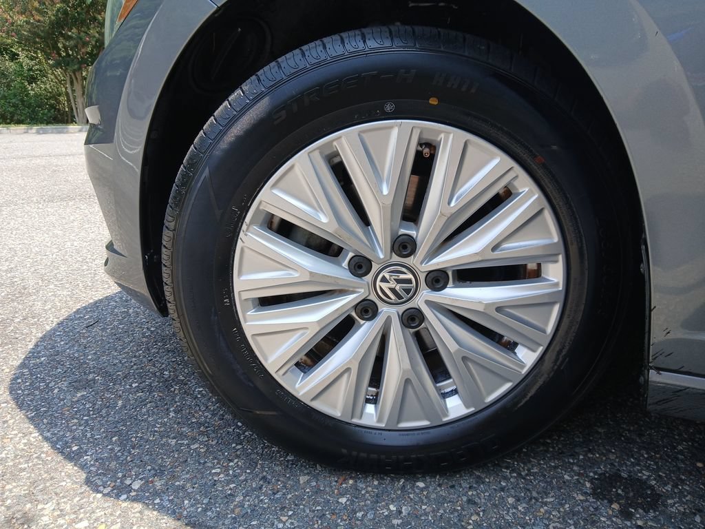 Used 2019 Volkswagen Jetta S w/ Driver Assistance Package FWD image 26
