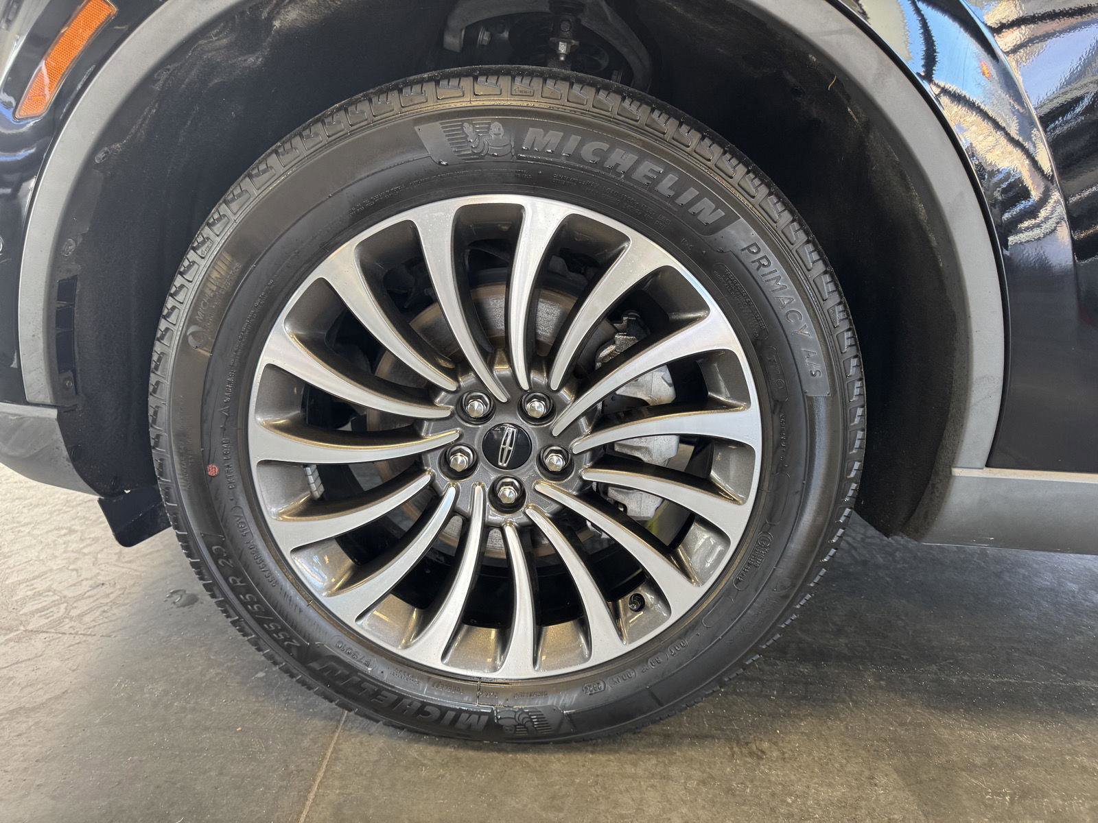 Used 2020 Lincoln Aviator Reserve w/ Equipment Group 201A image 10