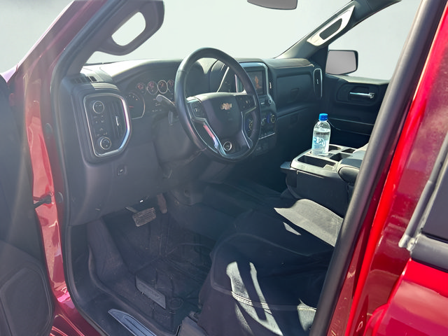 Used 2022 Chevrolet Silverado 1500 LT w/ Bed Protection Package AWD/4WD image 12