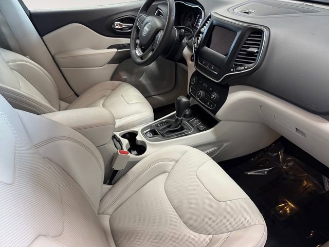 Used 2021 Jeep Cherokee Latitude Lux image 4