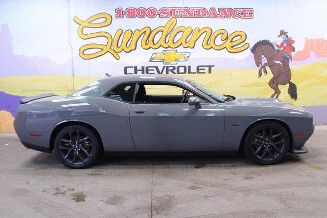 Used 2019 Dodge Challenger R/T w/ Blacktop Package image 1
