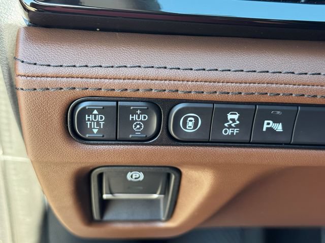 Used 2023 Acura MDX w/ Advance Package AWD/4WD image 32