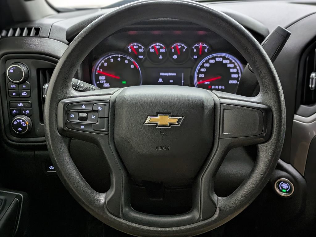 Used 2024 Chevrolet Silverado 1500 Custom image 20