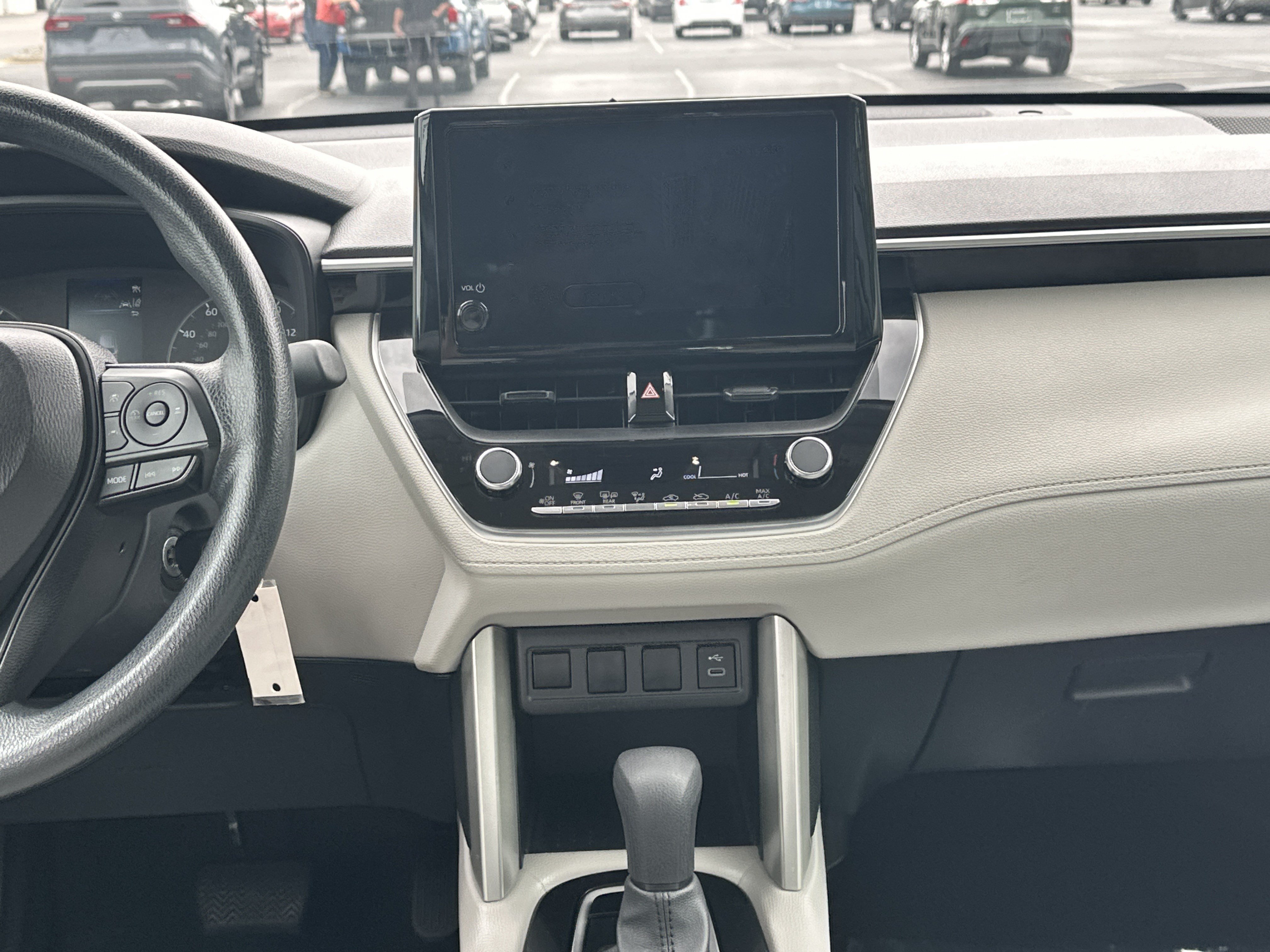 Certified 2025 Toyota Corolla Cross L FWD image 30
