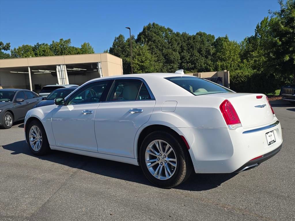 Used 2016 Chrysler 300 C w/ Safetytec Plus Group RWD image 5