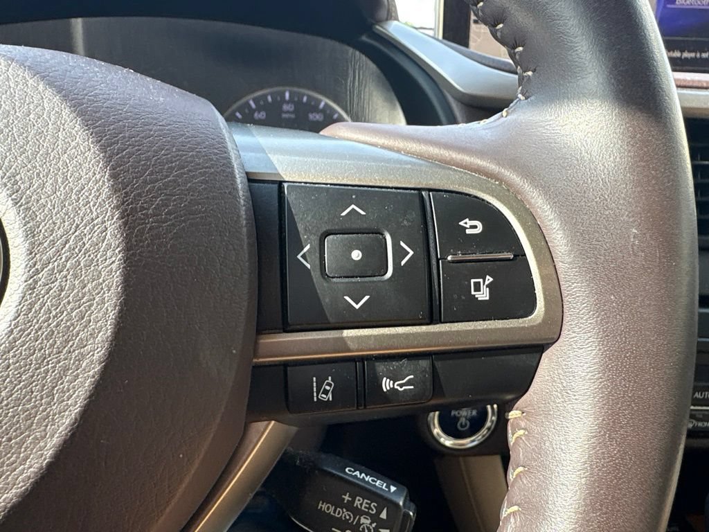 Used 2018 Lexus RX 450h AWD w/ Premium Package image 17