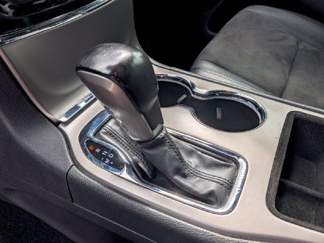 Used 2021 Jeep Grand Cherokee Laredo X RWD image 24