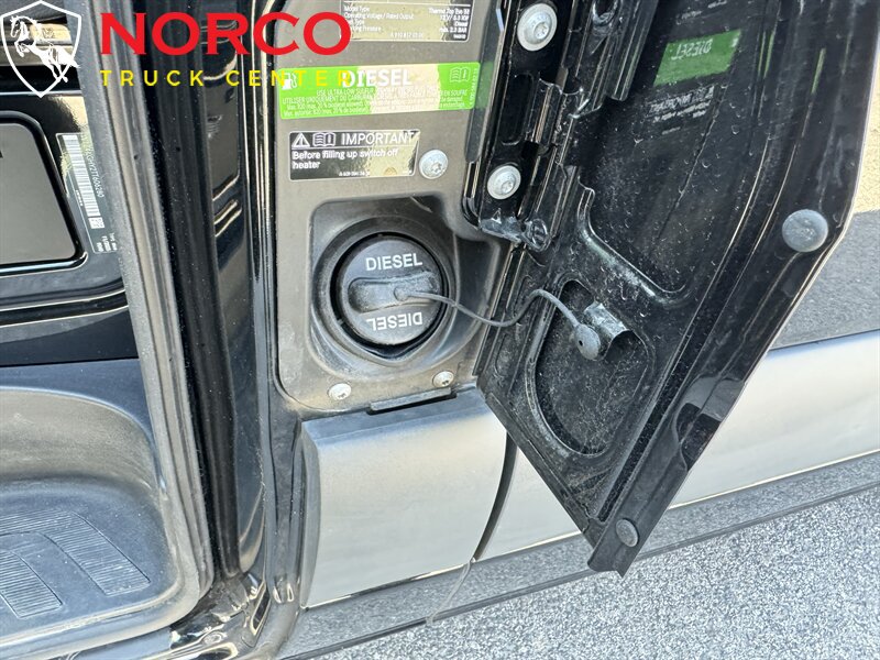Used 2026 Mercedes-Benz Sprinter 2500 image 15