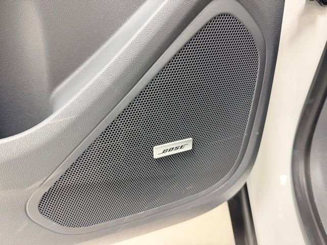 Certified 2019 Chevrolet Bolt Premier w/ Infotainment Package image 23