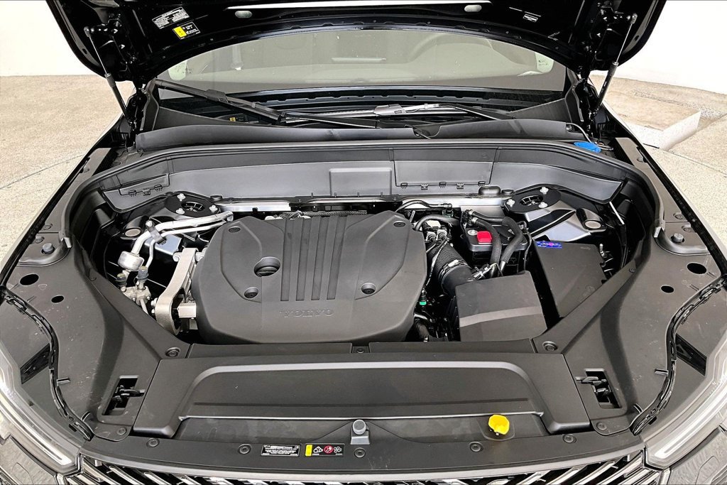 New 2026 Volvo XC90 B5 Plus AWD/4WD image 34