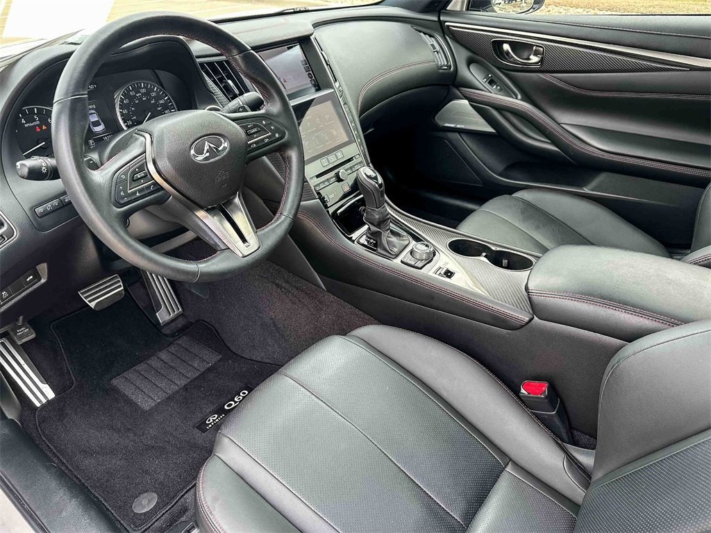 Used 2022 INFINITI Q60 Red Sport 400 w/ Carbon Fiber Package image 11