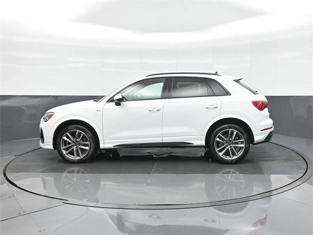 New 2025 Audi Q3 2.0T Premium image 4
