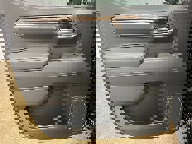 New 2026 Chevrolet Silverado 1500 LT Trail Boss w/ Convenience Package II image 26