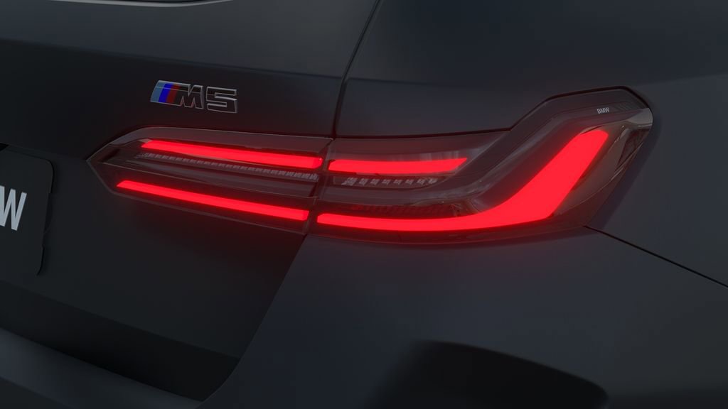 New 2027 BMW M5 Touring AWD/4WD image 8